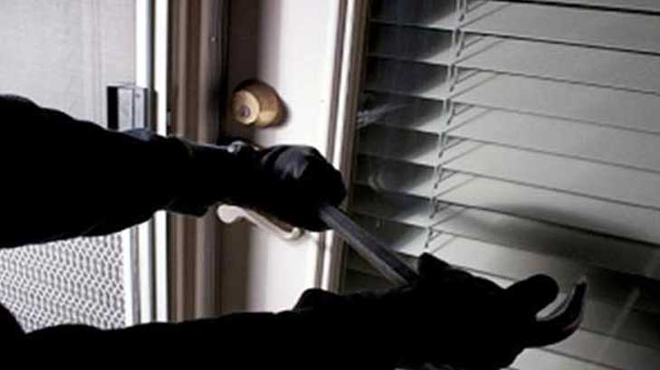 José Pérez (Oficial Principal): 