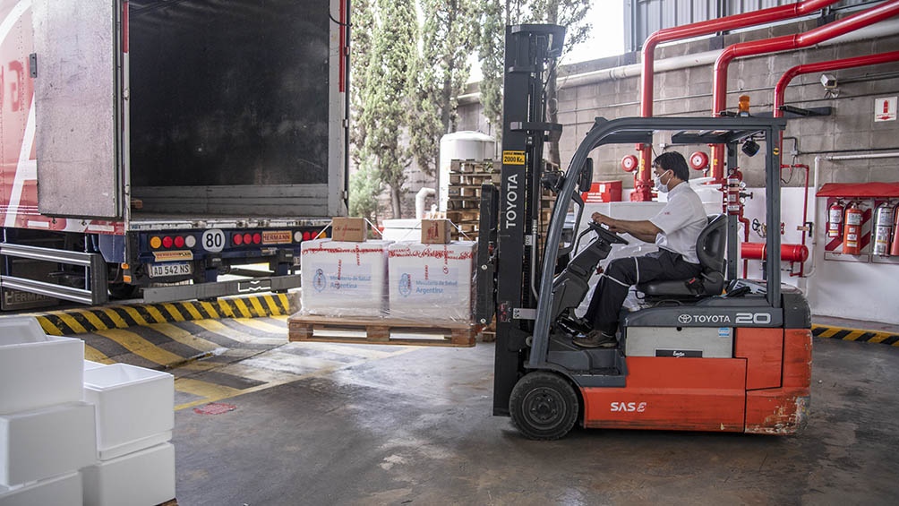 Parte un segundo envío de vacunas Sputnik V a 30 ciudades de las 24 provincias del país