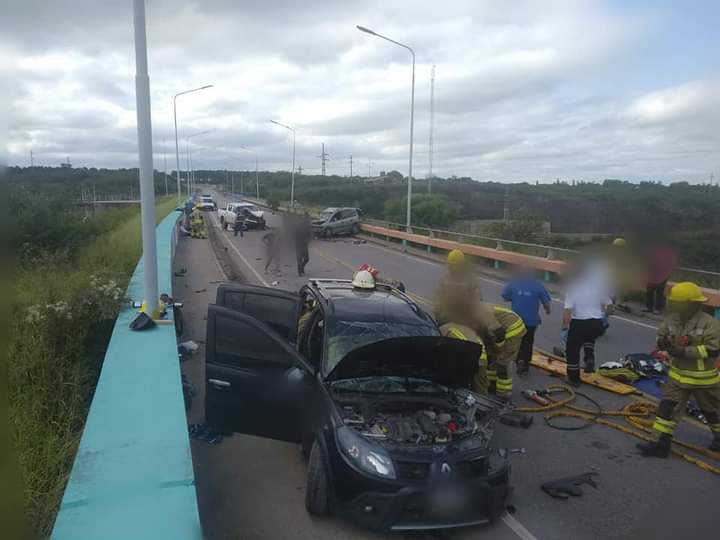 REPORTE DE LA COMISARIA DE ALMAFUERTE SOBRE EL CHOQUE TRIPLE EN EL PUENTE DE PIEDRA MORAS