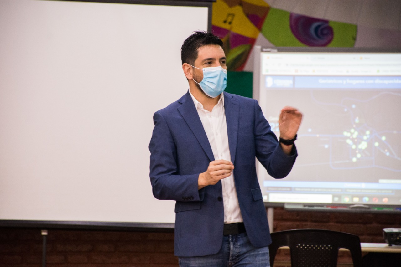 FERRER DESCARTÓ NUEVAS RESTRICCIONES