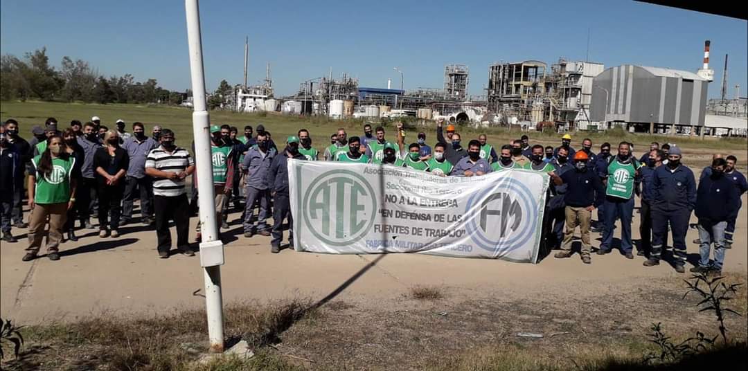 EMPLEADOS DE F.M. COMIENZAN CON TRABAJO A REGLAMENTO