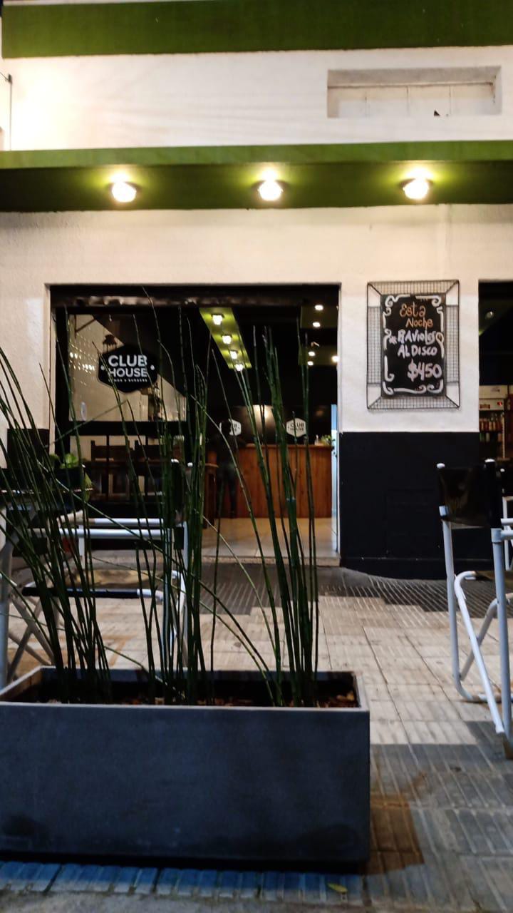 Gastronomía y los límites en la circulación nocturna