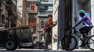 El índice de pobreza subió al 42% al cierre del segundo semestre de 2020