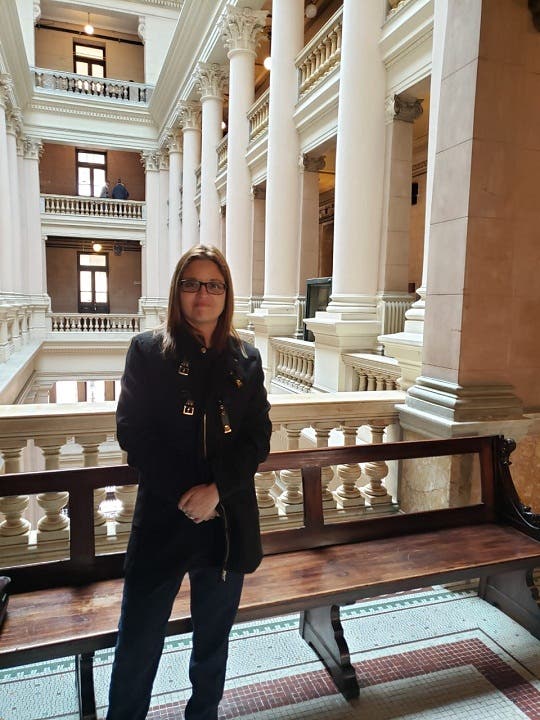 NO PAGÓ LA CUOTA ALIMENTARIA Y SE QUEDÓ SIN CARNET DE CONDUCTOR