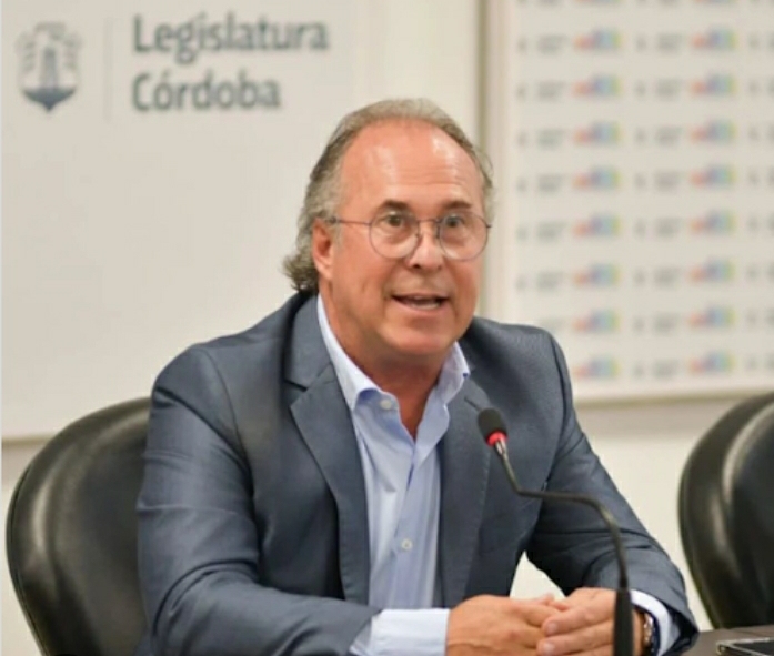 Gustavo Bottasso: ser legislador es un enorme desafío, como trabajar para que la provincia brille cada día un poco más