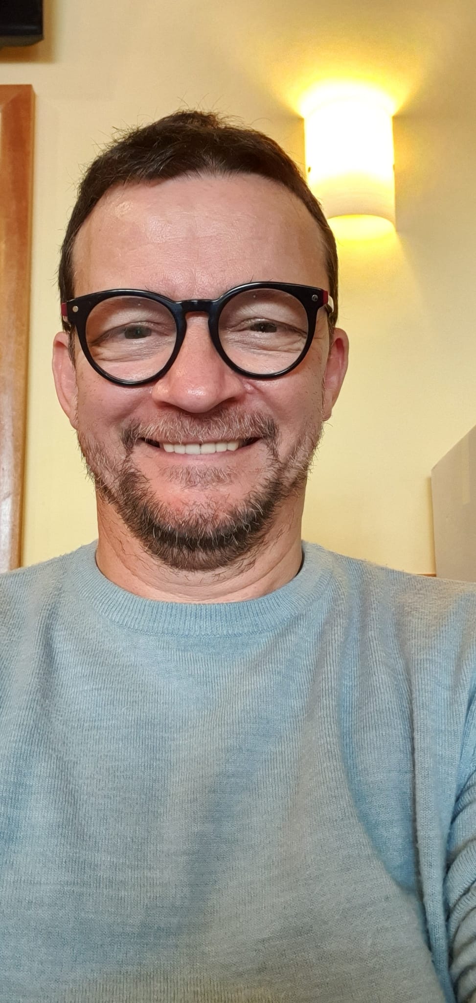 Daniel Germanetto (Riotercerense) nos comento sobre la situación de España por la pandemia.