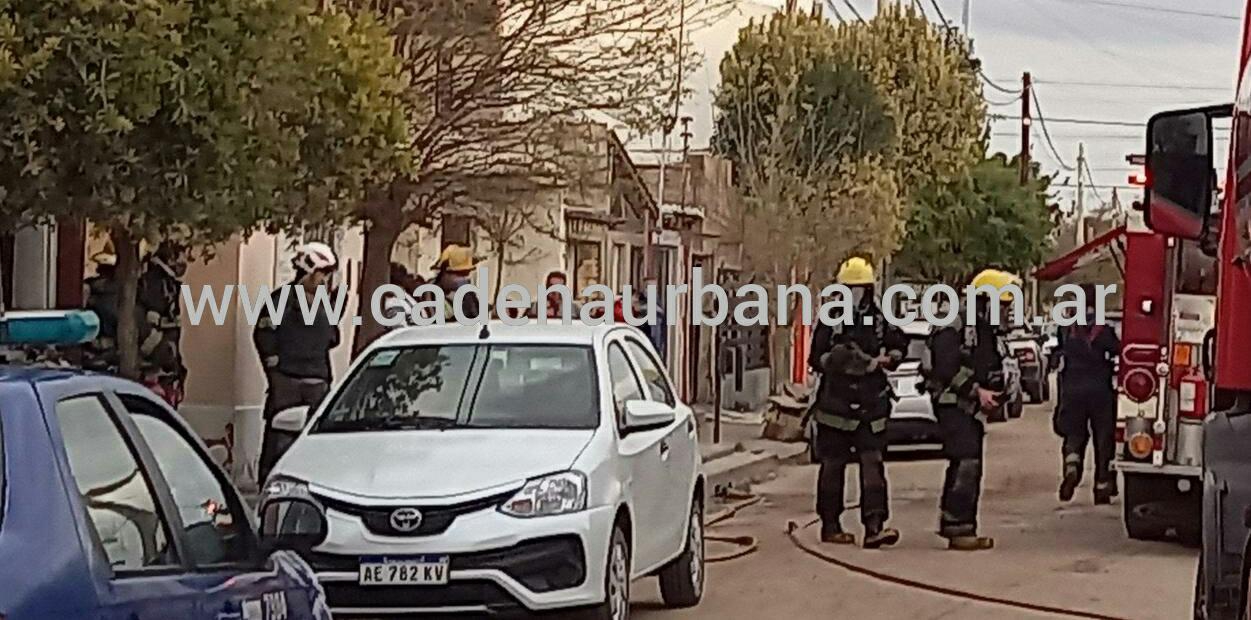 Guillermo Pittaro (Oficial ayudante de Bomberos): Salida de Bomberos por incendio en vivienda en calle Guillermo Marconi 
