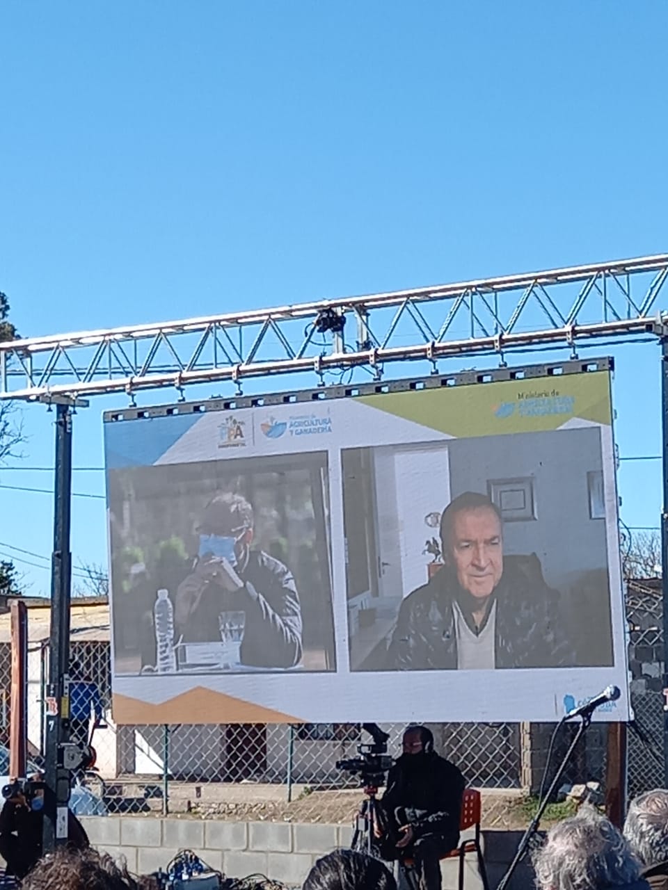 Villa Ascasubi: SCHIARETTI REAFIRMÓ EL COMPROMISO CON EL MEDIO AMBIENTE