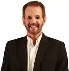 Alfredo Blatto (Licenciado en Comunicación Social y Locutor Nacional): “Soy un agradecido de esta profesión porque nos da la posibilidad de sentirnos útiles pero al mismo tiempo ser felices”