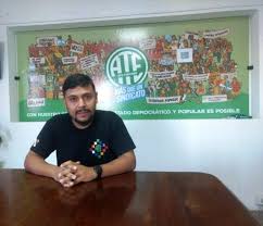 Damián Albornoz (Secretario General de ATE): 