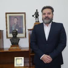 Dr. Iván Durigon (Presidente de Fabricaciones Militares): 