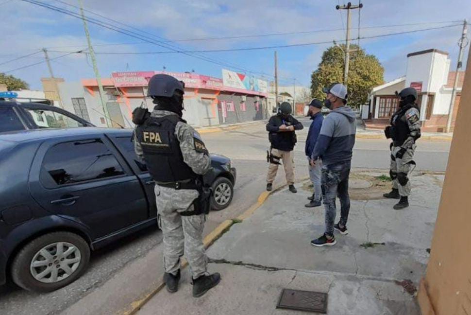 OPERATIVO ANTINARCÓTICOS EN RÍO TERCERO: SECUESTRAN COCAÍNA A AUTOMOVILISTA EN UN CONTROL EN PREVENTIVO