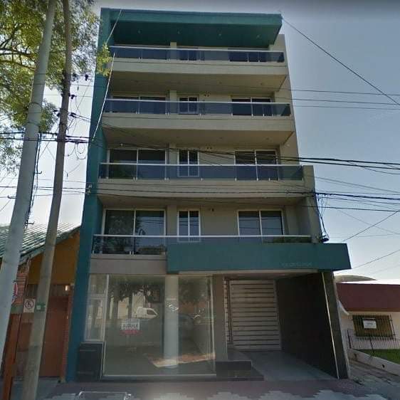 FALLECIÓ UNA MUJER DE 59 AÑOS, CAYÓ DE UN TERCER PISO