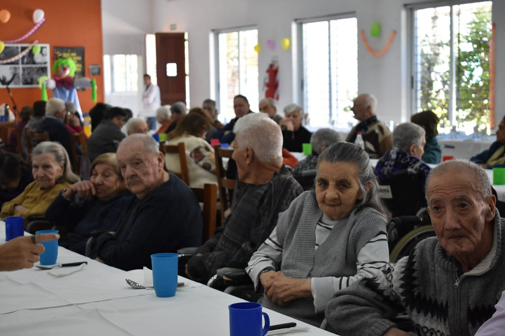 REABREN LOS HOGARES DE DÍA