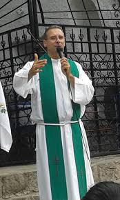 El Padre Sergio Rubiolo nos dio la bendición en el Día de San Cayetano.