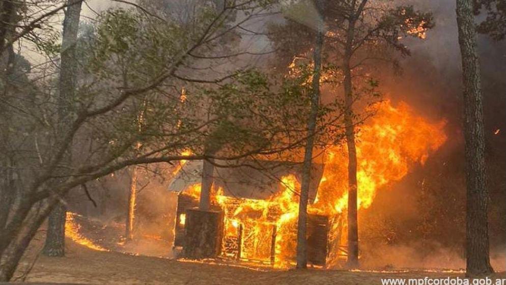 INFORMES DE FISCALÍAS POR INCENDIOS EN POTRERO DE GARAY Y CALAMUCHITA