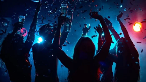 RÍO TERCERO: ANOCHE SE DESBARATÓ 1 FIESTA CLANDESTINA, SUMAN UN TOTAL DE 3 EL FIN DE SEMANA 