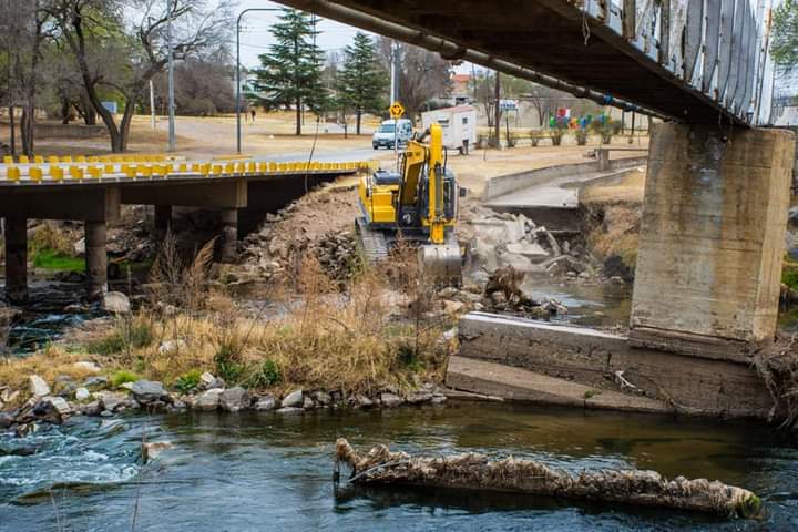 Leonel Messi  (Secretario de Obras Públicas):
