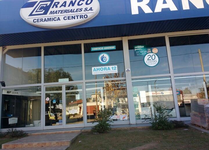 Juan Sánchez (Encargado de Ranco Materiales):