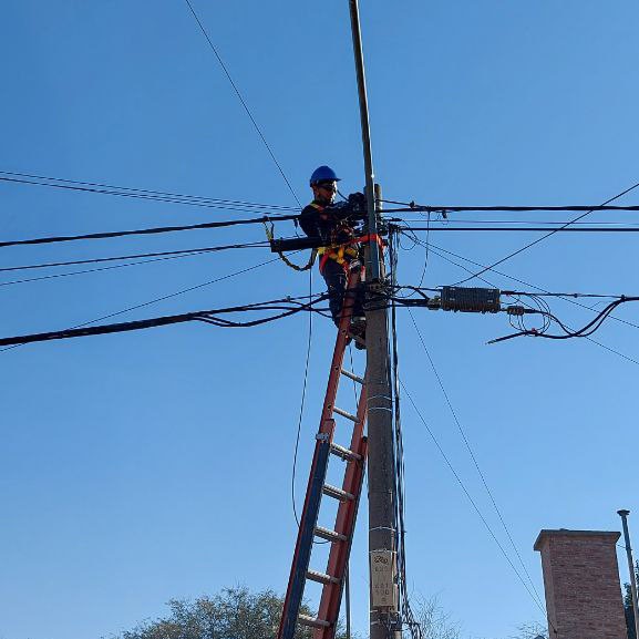 LA COOPERATIVA PONE EN MARCHA LA RED DE FIBRA ÓPTICA EN MONTE GRANDE