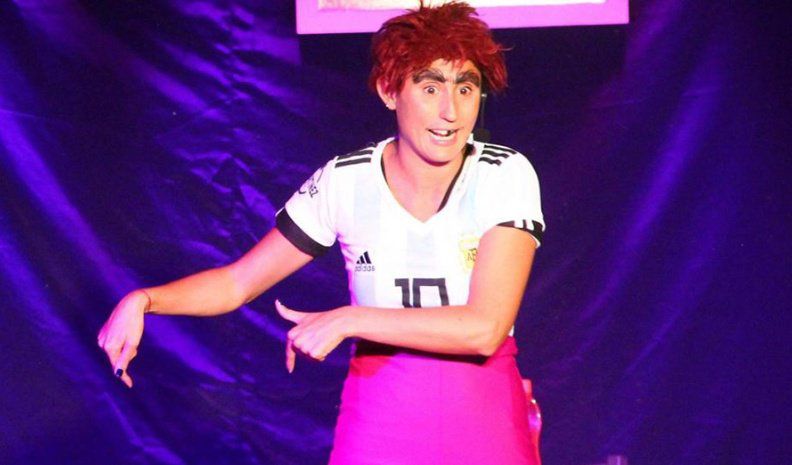 NOTICIAS + IVA: LA BICHO LLEVA EL HUMOR CORDOBÉS A ESPAÑA 