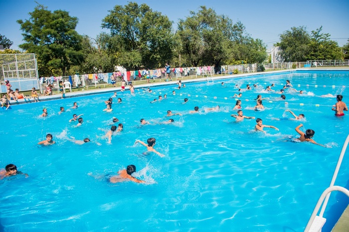 Rocío Comba (Secretaria de Deportes):“Estamos preparando todo para largar con la escuela de verano,este año preparamos 2 piletas