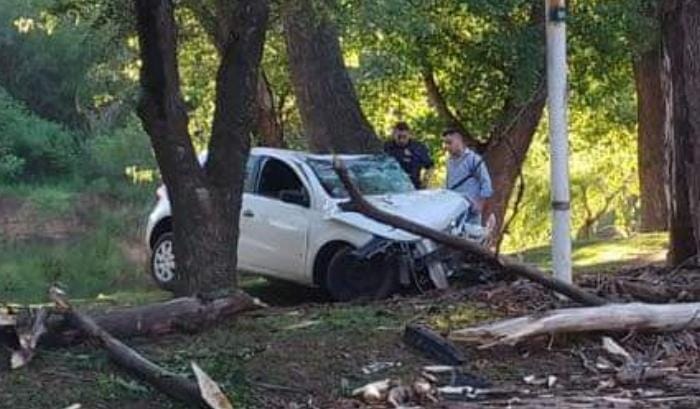 RÍO TERCERO: ACCIDENTE DE TRÁNSITO EN EL BALNEARIO