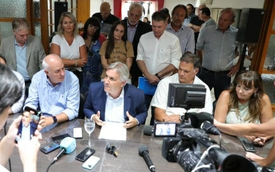 LLARYORA SE REUNIÓ CON LA COMISIÓN DE ENLACE Y REAFIRMÓ EL RECHAZÓ A LAS RETENCIONES 