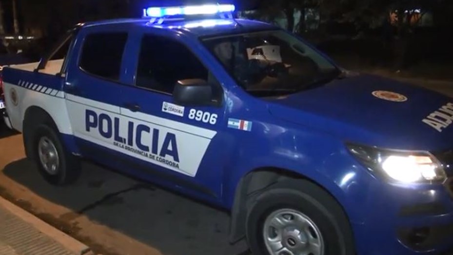 PARTE POLICIAL: FUE DETENIDO POR AGREDIR Y AMENAZAR A SU PAREJA CON UN CUCHILLO