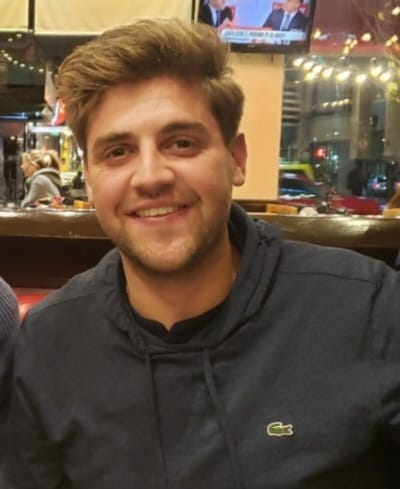 JOVEN EMPRESARIO RIOTERCERENSE BECADO PARA UNA CAPACITACIÓN EN JAPÓN