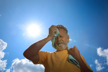 LA CARDIÓLOGA SILVIA GIMÉNEZ BRINDÓ RECOMENDACIONES PARA EVITAR LOS GOLPES DE CALOR