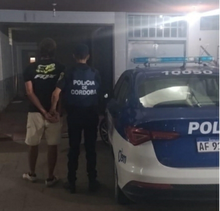 Parte policial: Masculino fue detenido por agredir verbal y físicamente a su pareja