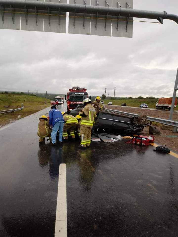 En la tarde de hoy hubo dos accidentes en la autov&iacute;a ruta 36