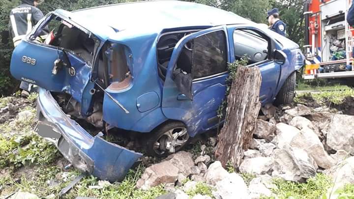 Embalse : Masculino mayor de edad y un menor sufren accidente Vehicular en Ruta N&deg;5
