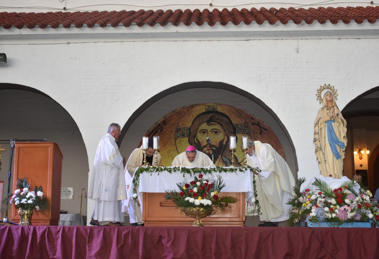 *CELEBRACI&Oacute;N POR EL D&Iacute;A DE LA VIRGEN DE LOURDES*