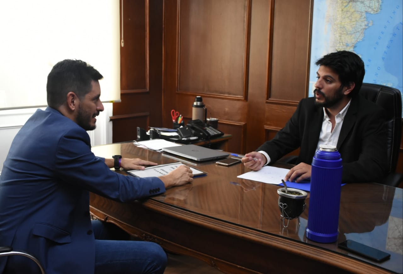 EL INTEDENTE MARCOS FERRER  ESTUVO REALIZANDO GESTIONES EN EL MINISTERIO DEL INTERIOR