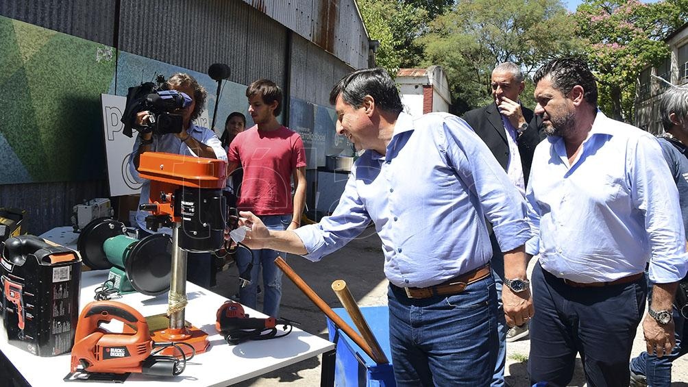 Presentaron concurso para entregar m&aacute;quinas y herramientas a desempleados