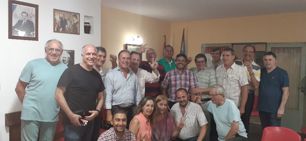 REUNION DE LA UCR DEPARTAMENTAL EN ALMAFUERTE