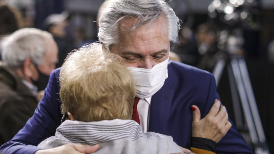 El presidente Fernández anuncia un aumento para los jubilados
