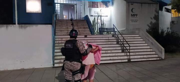 RÍO TERCERO: GUARDABAN LA DROGA EN LA HABITACIÓN DE SUS HIJOS MENORES. UNA PAREJA DETENIDA