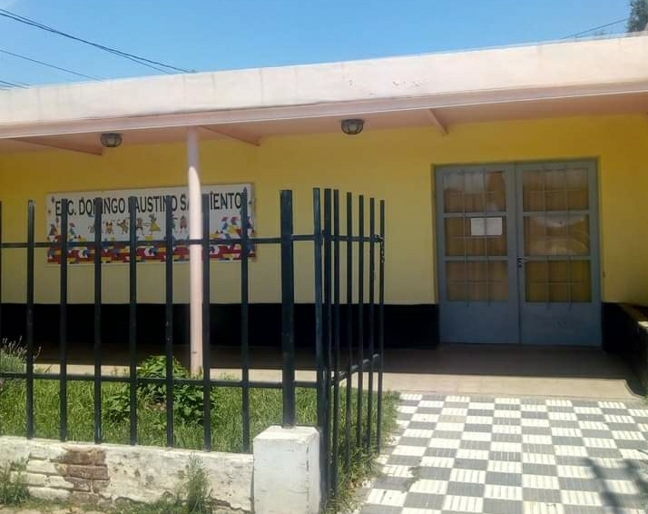 PREOCUPACIÓN EN LA ESCUELA SARMIENTO POR EL ROBO DE LOS CABLES DE AIRES ACONDICIONADOS