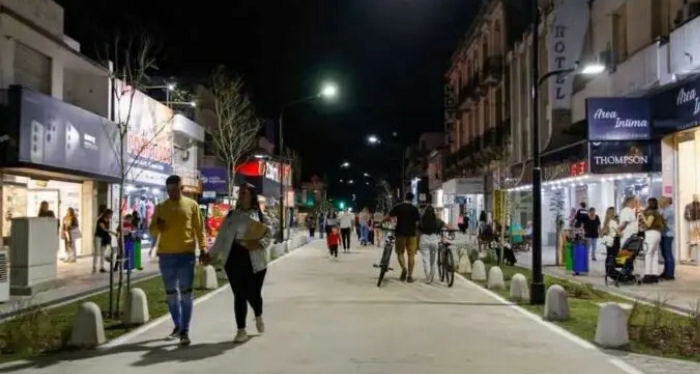 EMBALSE TENDRÁ SU CENTRO COMERCIAL A CIELO ABIERTO