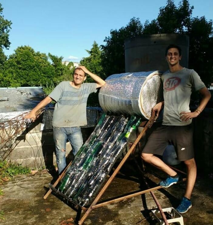 Termotanques solares con materiales reciclables