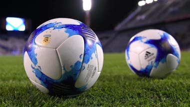 El f&uacute;tbol argentino se suspende por el coronavirus
