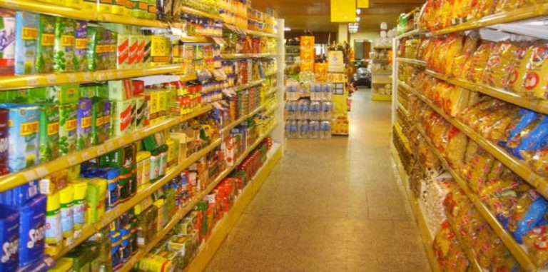Nicol&aacute;s Capellini "Estos supermercados no est&aacute;n siendo solidarios con los vecinos que le dieron la vida"