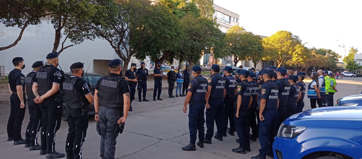 PARTE POLICIAL: DAÑOS EN APADIM, PEDIDO DE SECUESTRO DE VEHÍCULO, HURTO DE COMPUTADORA, OPERATIVOS