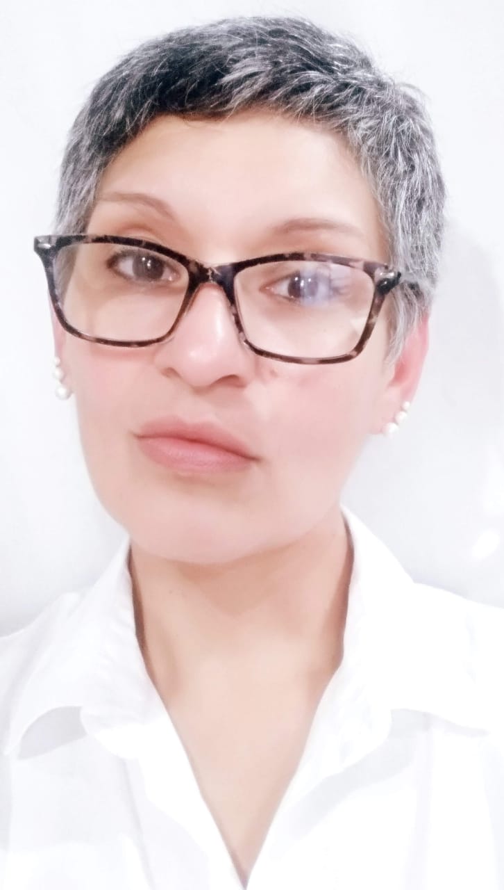 ADRIANA CARNERO: LA POLICÍA VIENE EVOLUCIONANDO EN FAVOR DE LA MUJER.