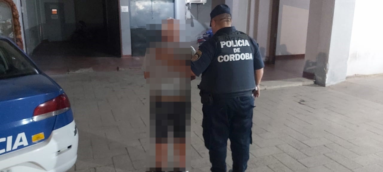 PARTE POLICIAL: MASCULINO DETENIDO POR VIOLENCIA FAMILIAR 