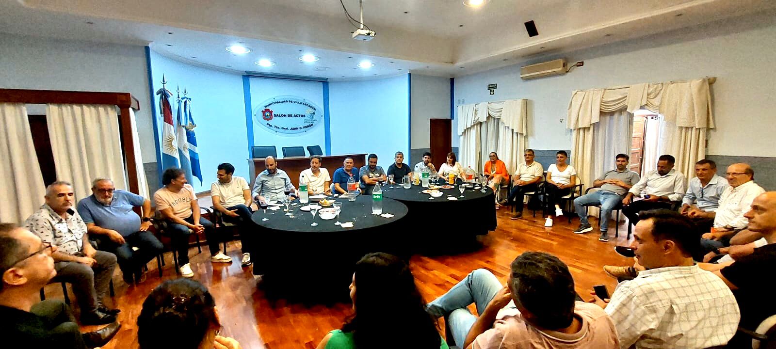 Llaryora logró sostener la conducción de la Comunidad Regional de Tercero Arriba