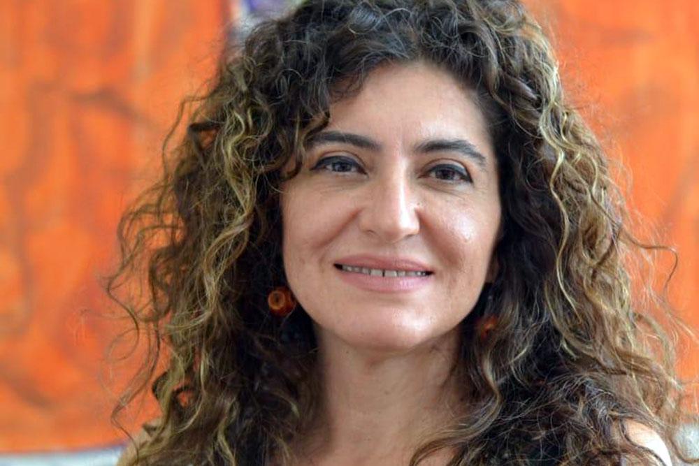 Claudia Mart&iacute;nez "Estamos recibiendo m&aacute;s de 300 llamadas diarias urgentes"